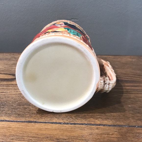 German stein beer mug FRANKFURT AM MAIN ( has a small chip near bottom) - Picture 6 of 9